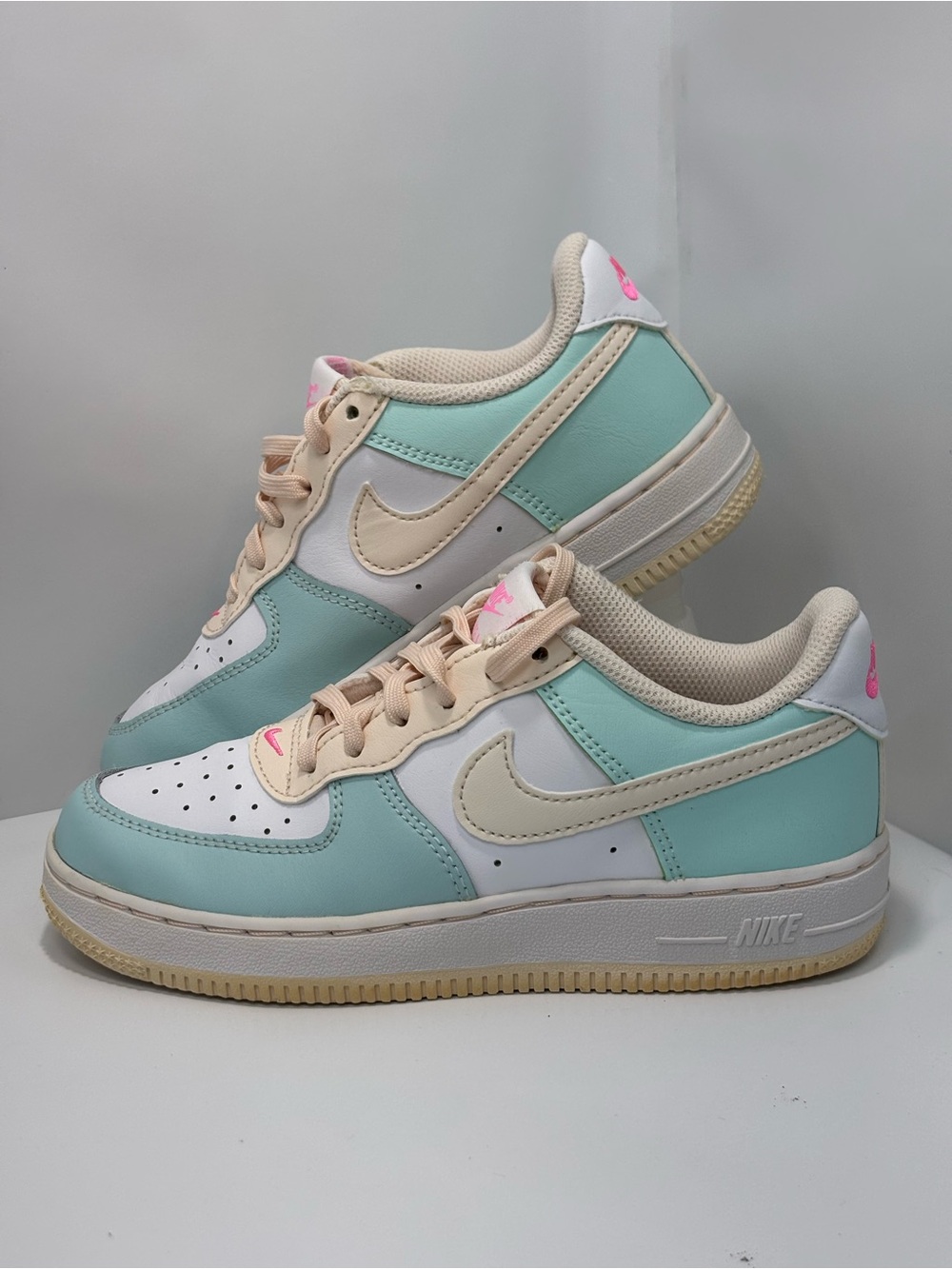 Nike Air Force 1 Low (GS) Kid's 1Y Emerald Rise-Guava Ice Sneaker FJ3484-300
